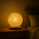 Petite Lampe de Chevet Rotin